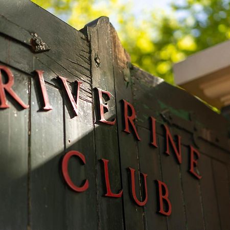 The Riverine Club 沃加沃加 外观 照片